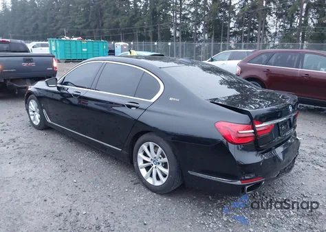2018 BMW 740E xDrive Iperformance из США, поврежденный, VIN WBA7J2C54JG938166